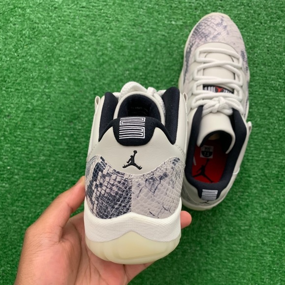 🦴*NEW* Air Jordan 11 Retro Low “Snake Light Bone” - Picture 6 of 11